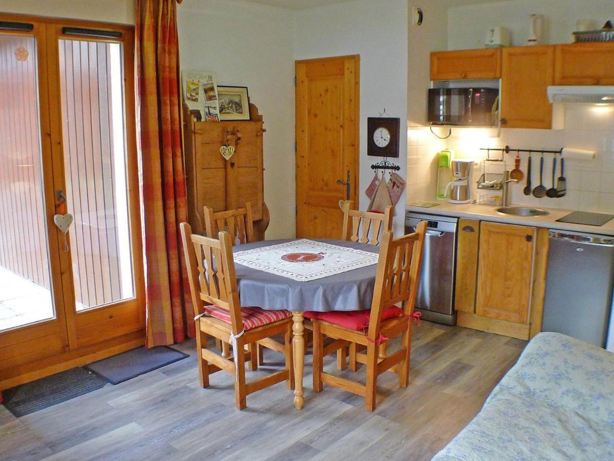 Appartement Cosy Avec Piscines, Parking Et Wifi A Samoens - Fr-1-629-32 Samoëns Exterior foto